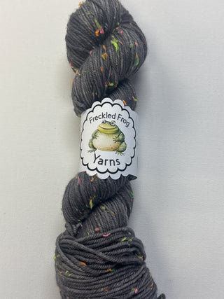 Freckled Frog Yarns - Neo DK