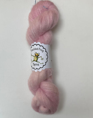 Freckled Frog Yarns - Fluff