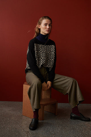 Isager: A Knitting Life 2 – Out into the World