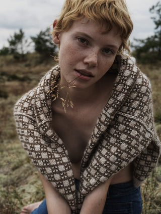 Isager: A Knitting Life 1 – Back to Tversted Pattern Book