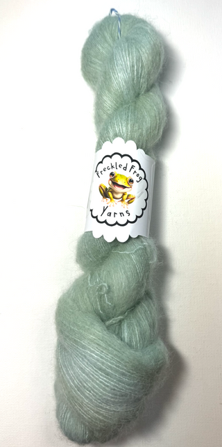 Freckled Frog Yarns - Fluff