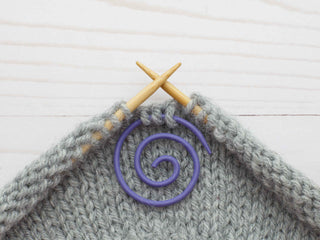 Fox & Pine Stitches - Colorful Spiral Cable Needle